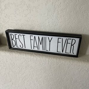 Art. - Best Family